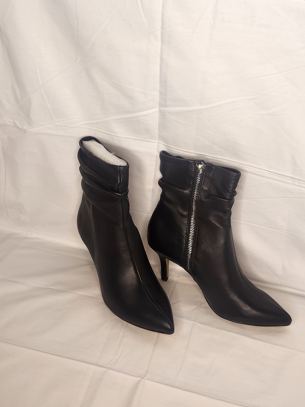Clarks Classic Black Pointed Toe Ankle Boots with Side Zip